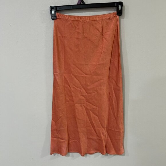 NWT Revolve Krisa Shimmer Orange Pull On Elastic Midi Skirt Women's Size XS - Picture 3 of 6